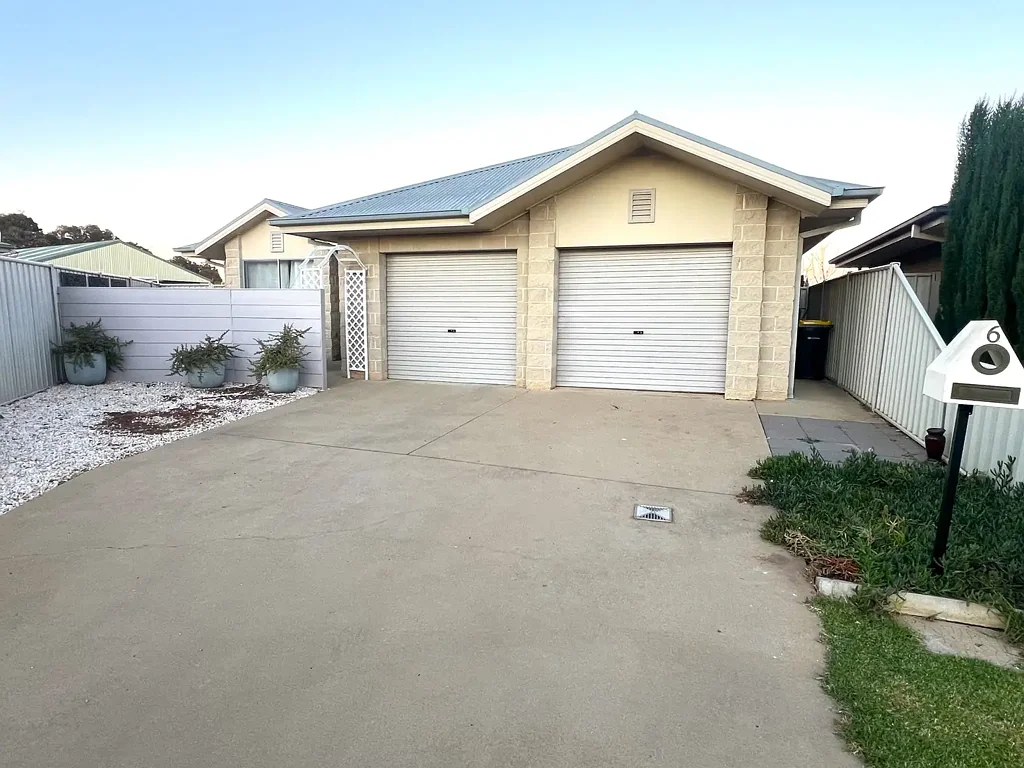 6 Thomas Court, Deniliquin, NSW 2710