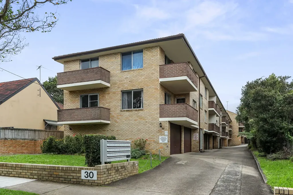 9/30 Queen Street, Ashfield, NSW 2131