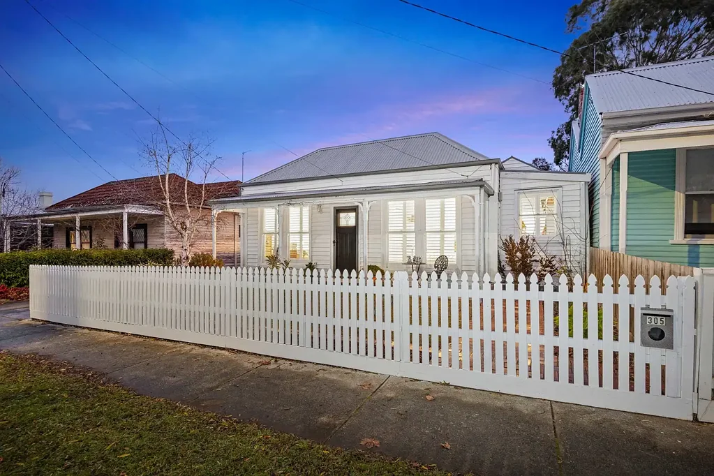 Ballarat Central 3 Slaapkamer Heritage Charm Meets Contemporary Luxury in the Heart of Ballarat