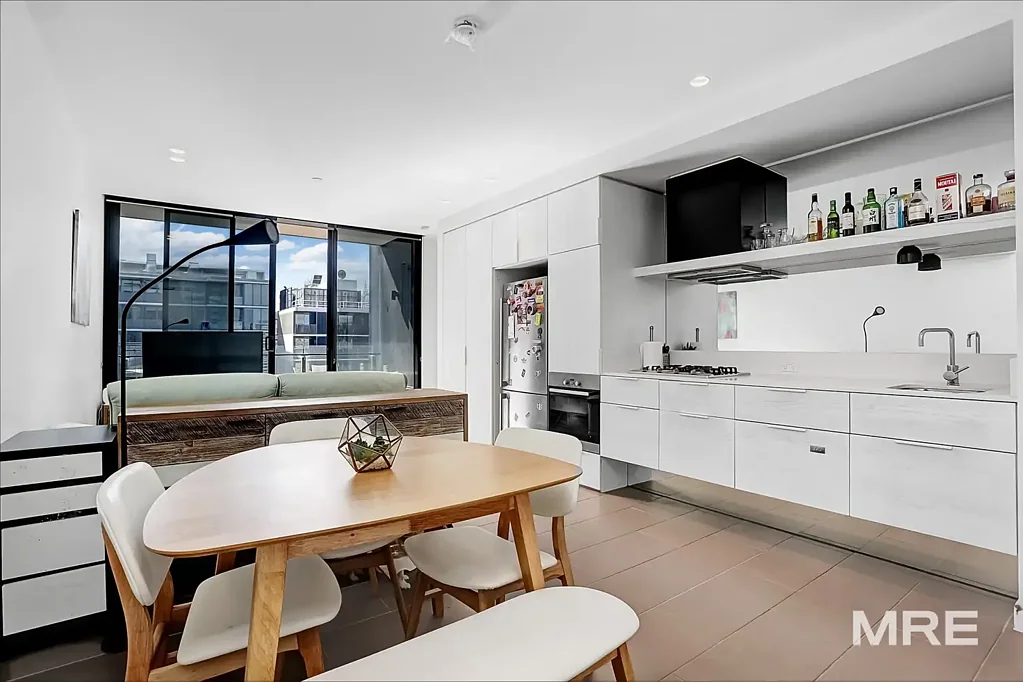 Fully furnished and full of personality