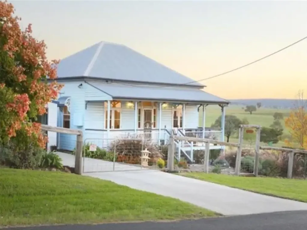 Peaceful Rural Living with Granny Flat