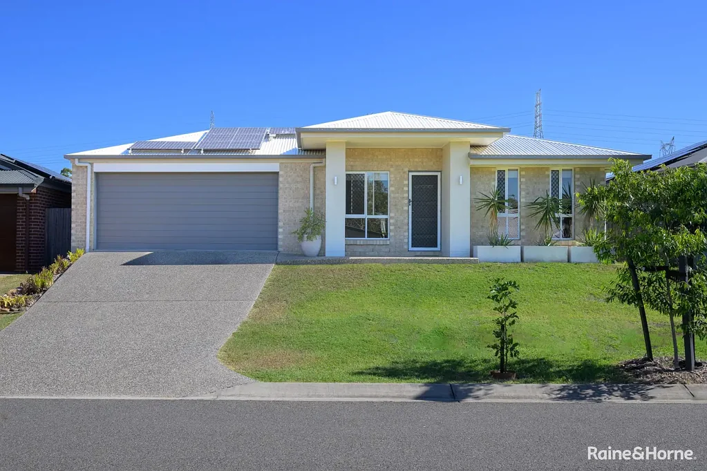 5 Phelps Circuit, Kirkwood, QLD 4680