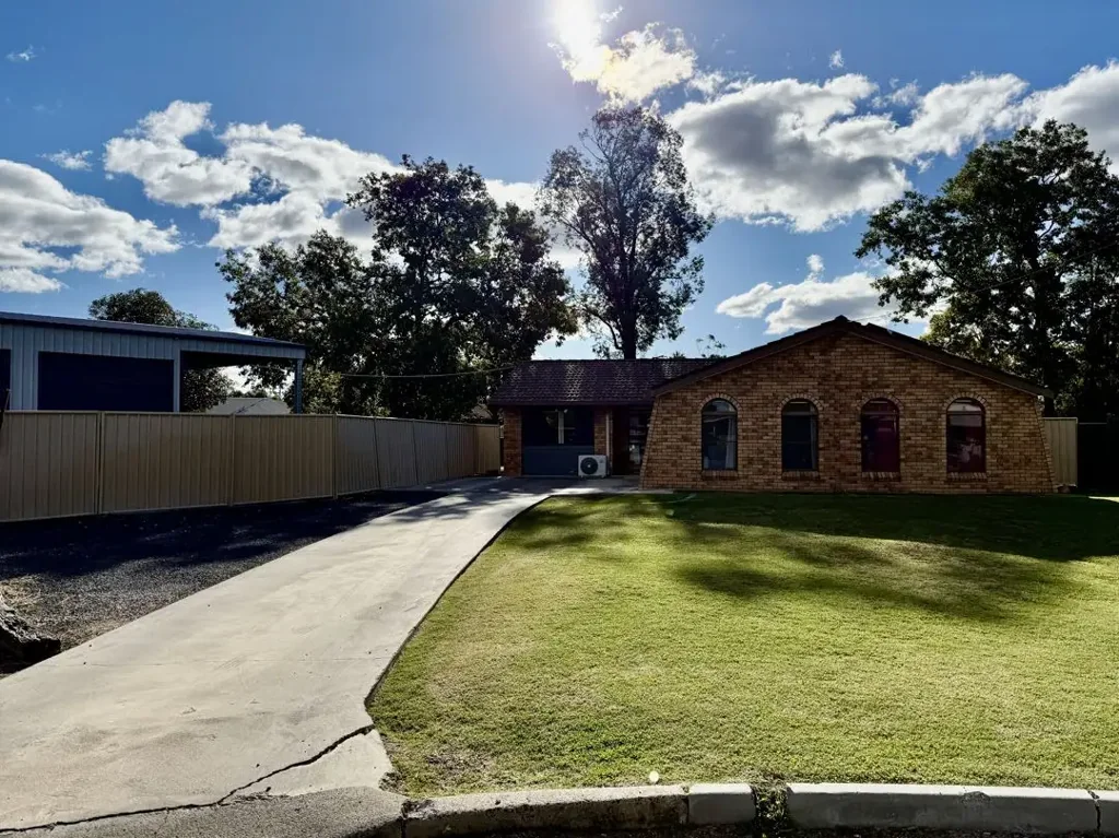 4 Julia Place, Moree, NSW 2400