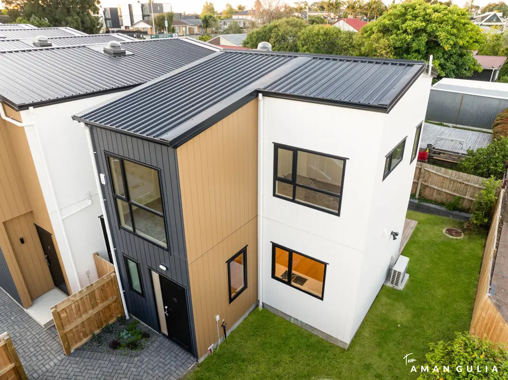 Te Atatu South 2房  Standalone Brand-New Homes on Freehold Title
