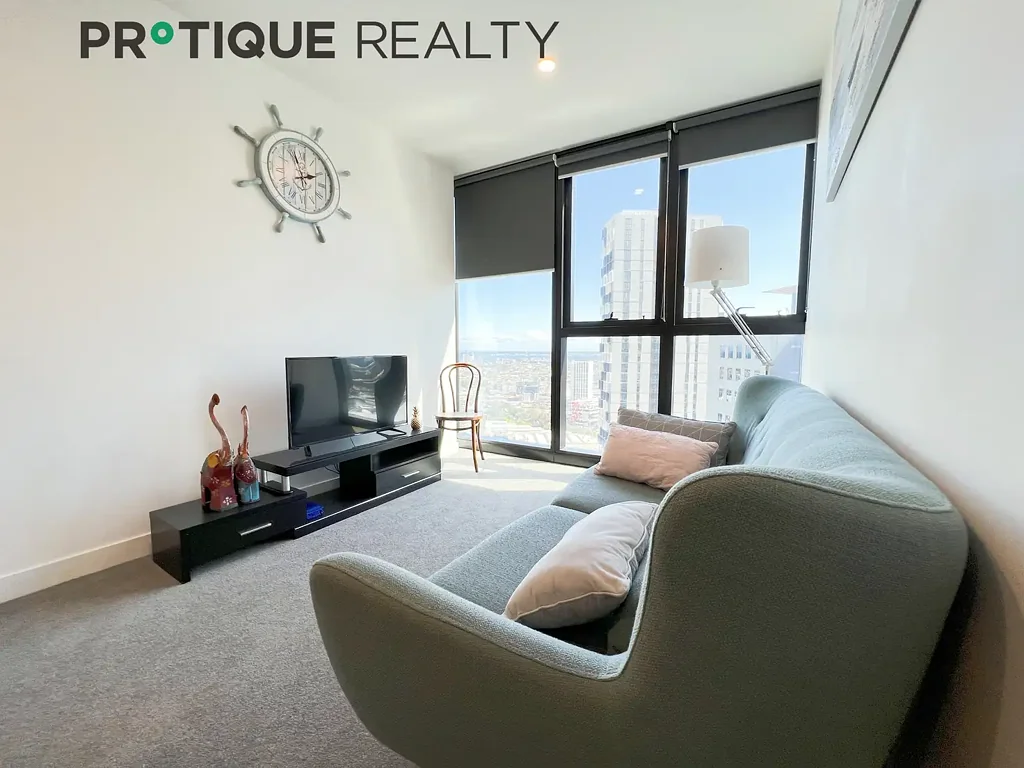 Shadow Play I Fully Furnished I 2 Bedroom1 Bathroom I Crown