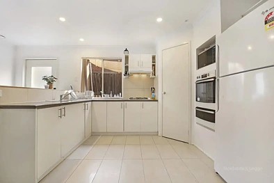 49 Grange Boulevard, Bundoora, VIC 3083, 1 Bedrooms, 3 Bathrooms, House