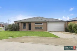 1 Maranoa Place, Moe