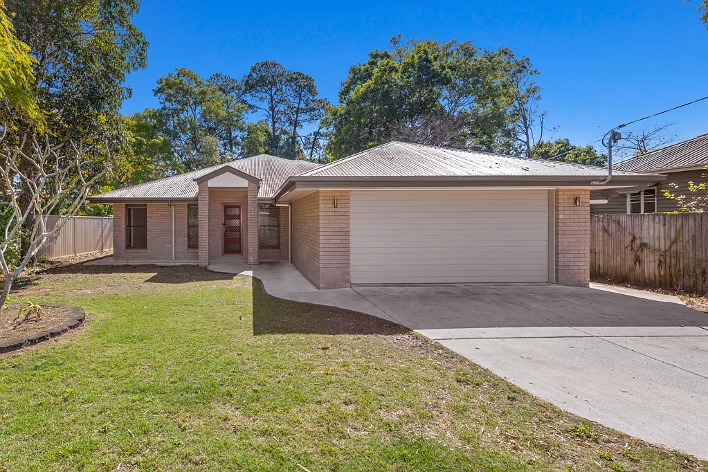 862 Beachmere Road, Beachmere, QLD 4510