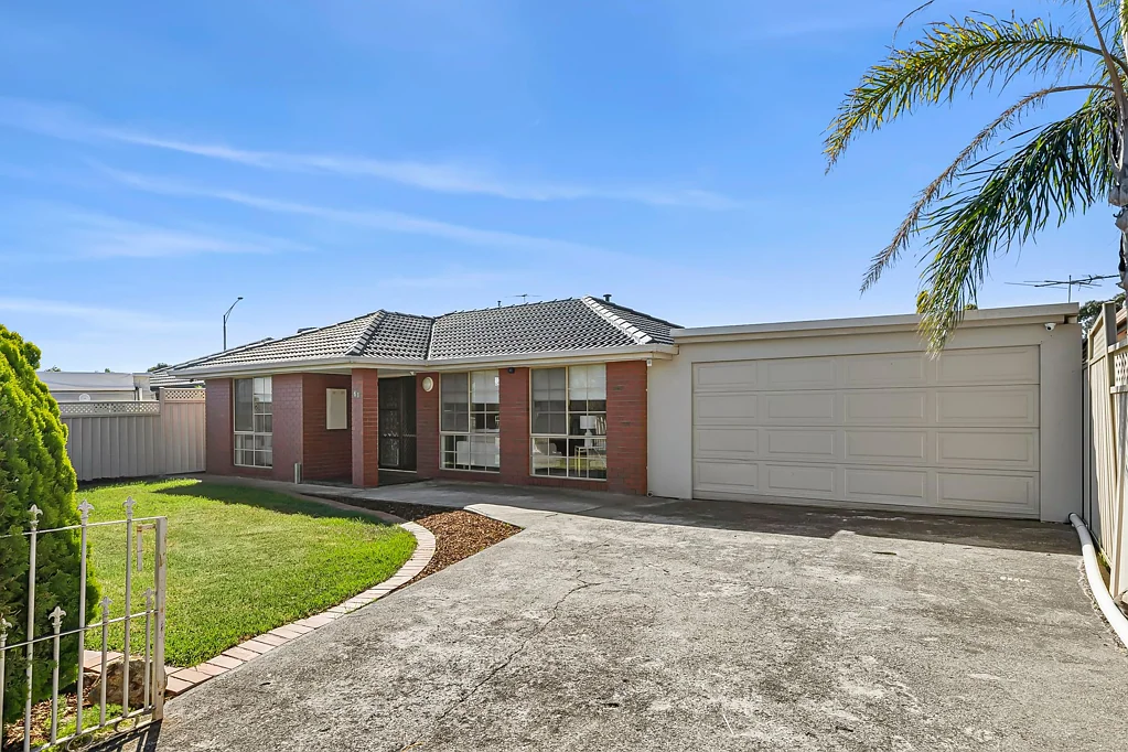61 Shakespeare Drive, Delahey, VIC 3037