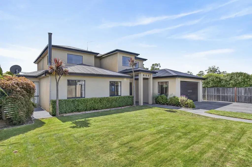 35 Leyden Avenue, Seven Mile Beach, TAS 7170