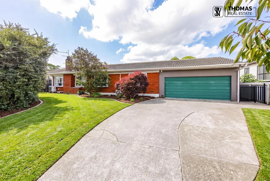 Papatoetoe 3房  Brick & Tile Beauty with Approved 5 Lots RC!
