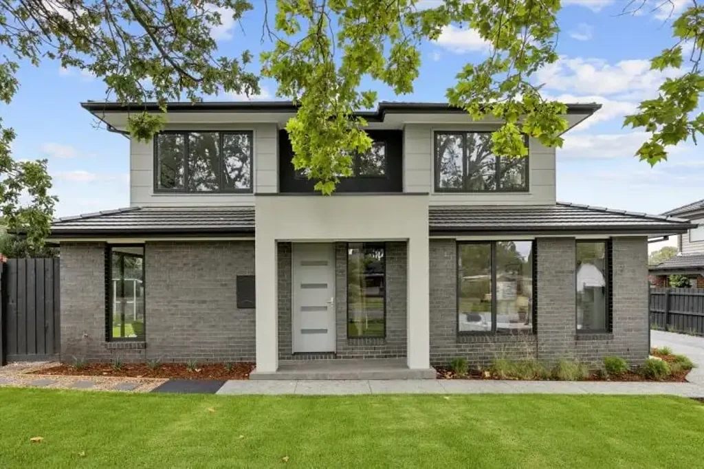 Knoxfield 4ห้องนอน Modern Living: Space, Style and Family Comfort