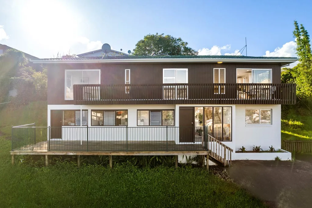 52 Chequers Avenue, Glenfield, North Shore City, Auckland