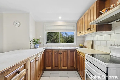 94 Beauchamp Street, Kyneton, VIC 3444, 3 રૂમ, 1 બાથરૂમ, House