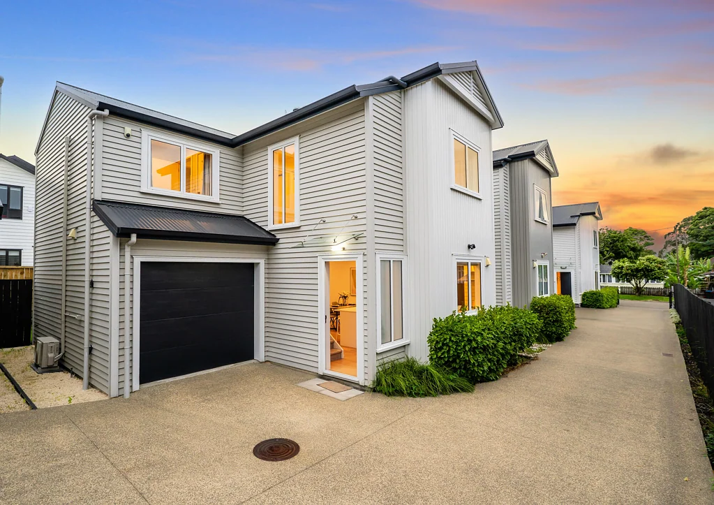 Point England 4Kwarto Modern Family Living in Point England