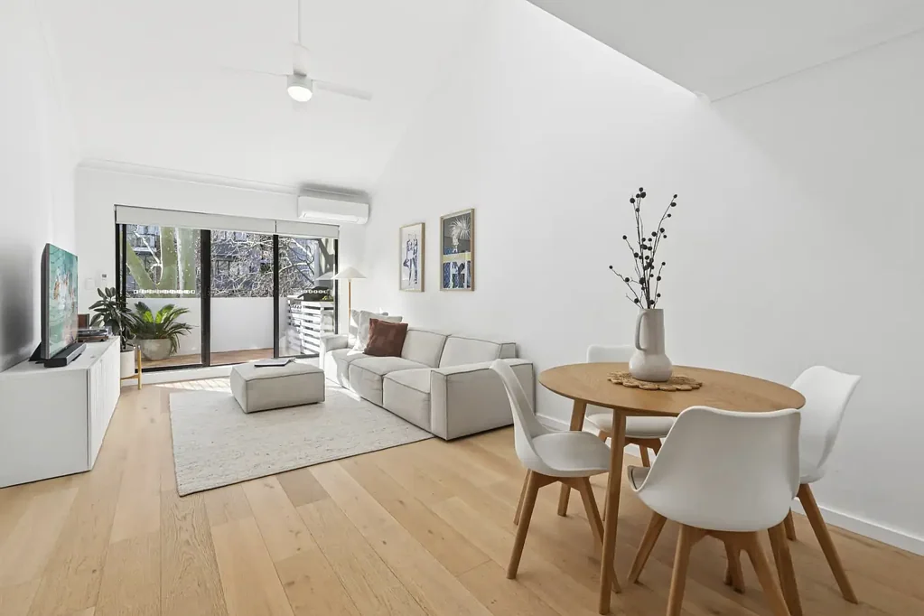 Dee Why 2房 奢华生活，华丽重塑 Luxury living, beautifully reimagined