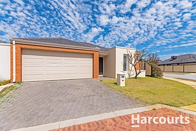 Clarkson 3Kwarto Recently Updated - Simply Move Straight In!