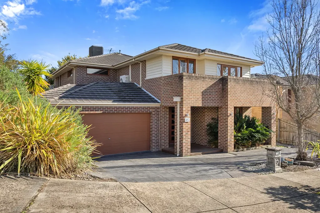 Prestigious 5-Bedroom Executive Residence for Rent in Prime Location