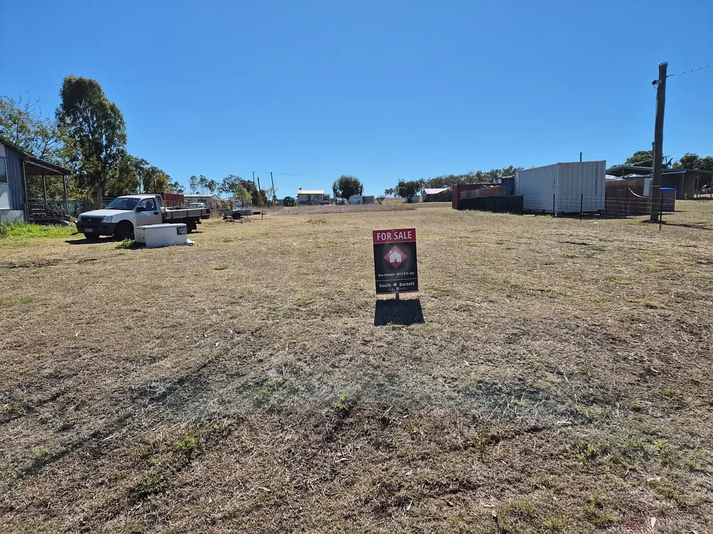3 Barr Street, Hivesville, QLD 4612