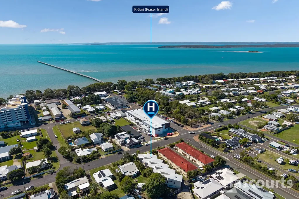 Urangan 3房  Coastal Luxury Just Moments from the Water