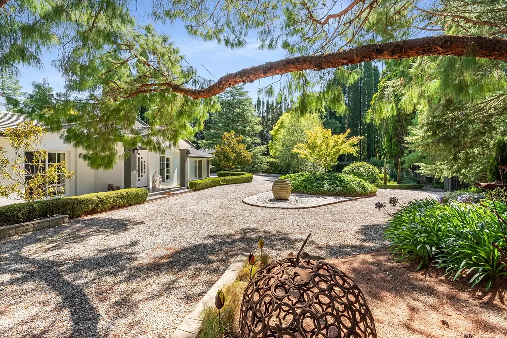 7 Holly Road, Burradoo, NSW 2576