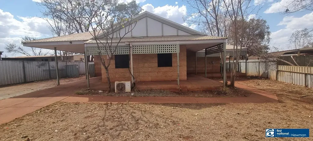 Newman 3房  NEEDS WORK BUT THE BONES ARE GOOD