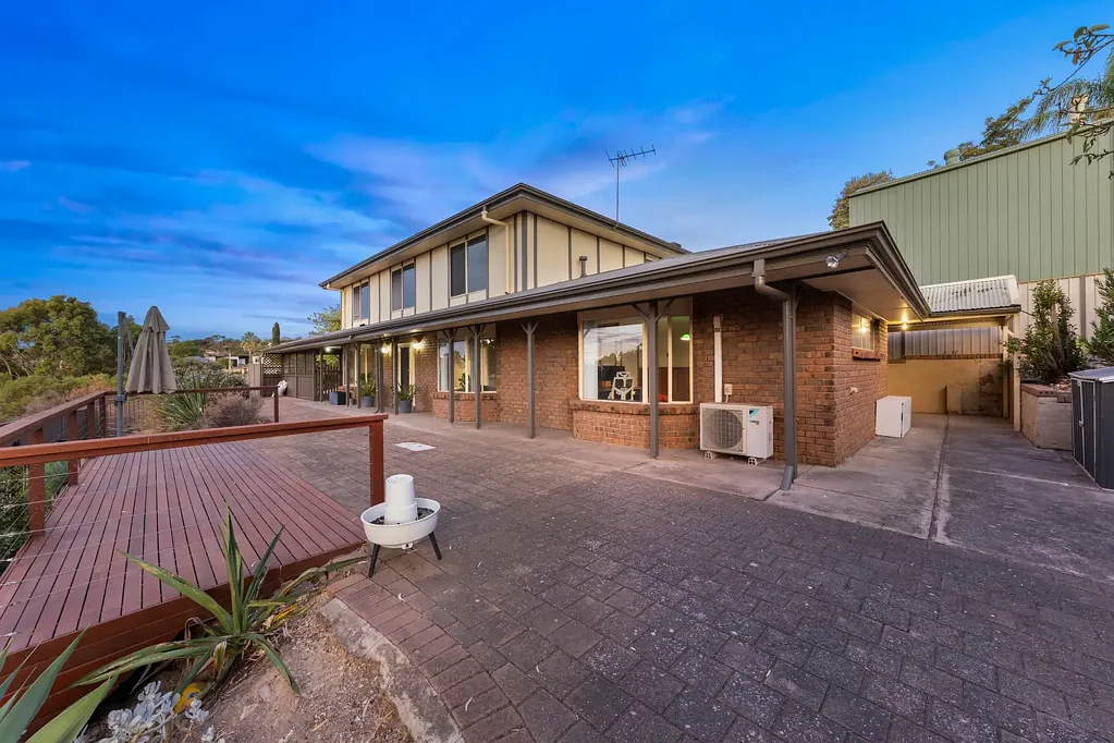 12 Glenarbon Court, Para Hills, SA 5096
