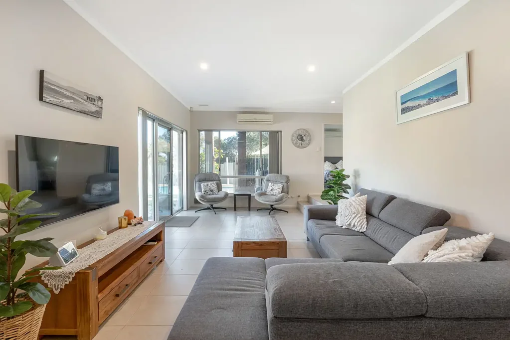 35 Carr Crescent, Warwick, WA 6024