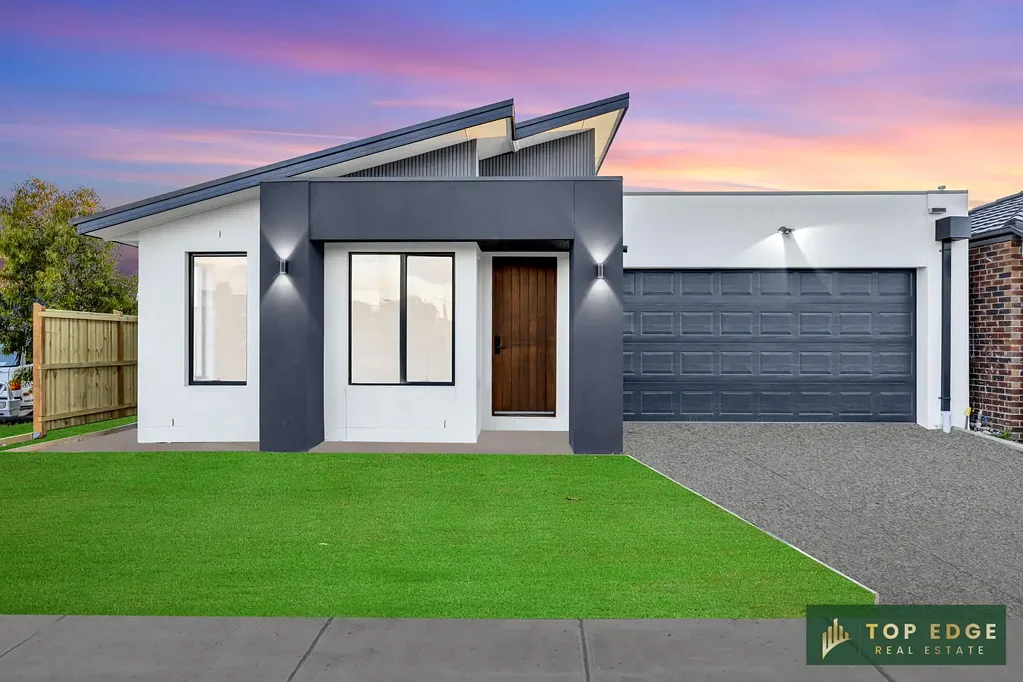 Fraser Rise 4ห้องนอน "Immaculate Presentation , Unbeatable Convenience"