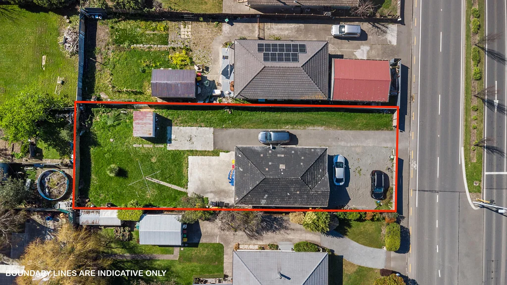 Upper Riccarton 3침실 One Property. Endless Possibilities. MRZ Zone.