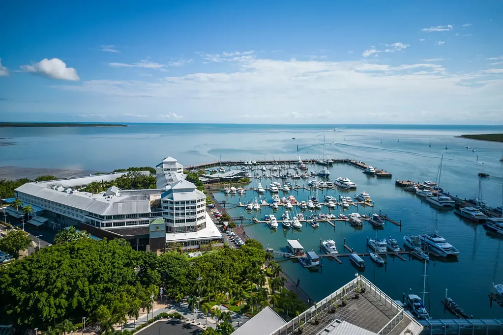 Cairns City 1Kwarto Exclusive waterfront apartment.