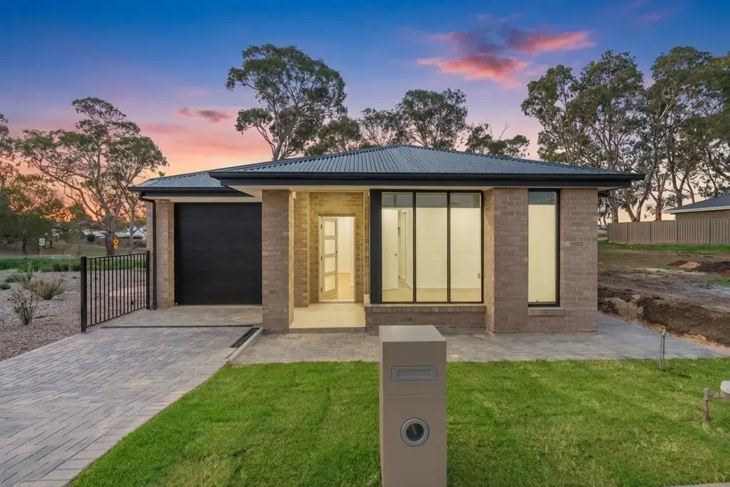 Mount Barker 4部屋 Elegant Low Maintenance Living in the Peaceful Adore Estate