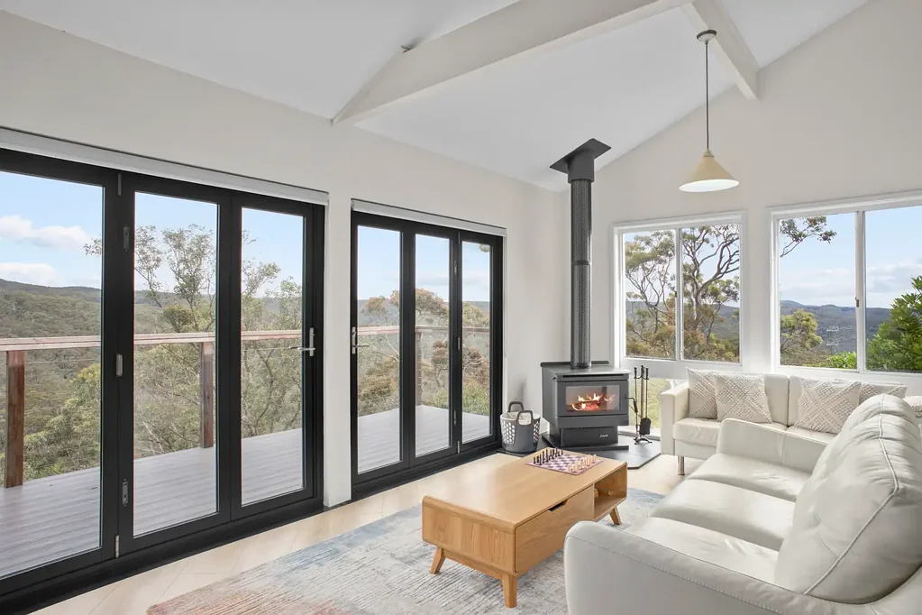 42 Edward Parade, Wentworth Falls, NSW 2782
