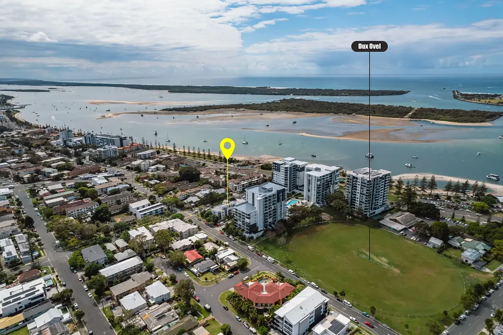 Labrador 2房  Position! Position! Perfectly Positioned on the Gold Coast Broadwater!