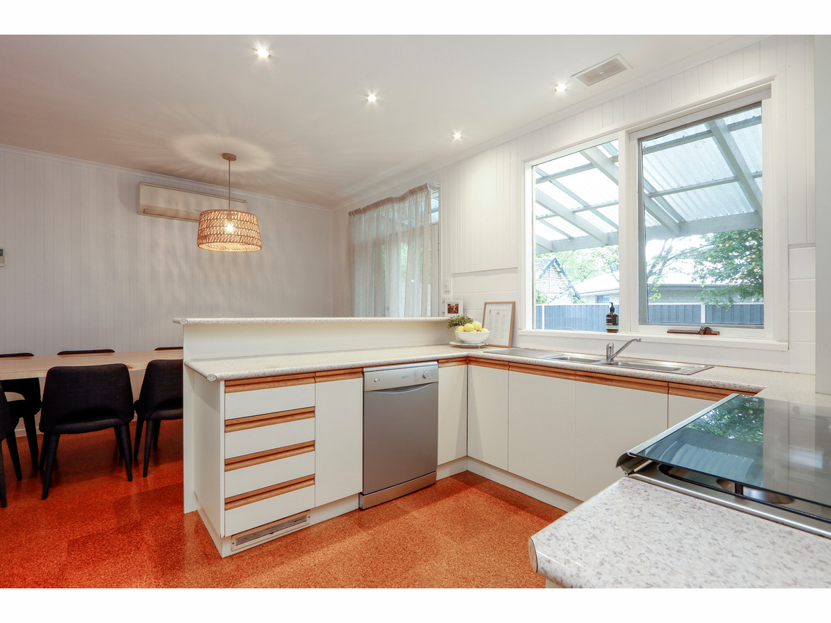 37 INGLIS ST, SALE VIC 3850, 0 habitaciones, 0 baños, House