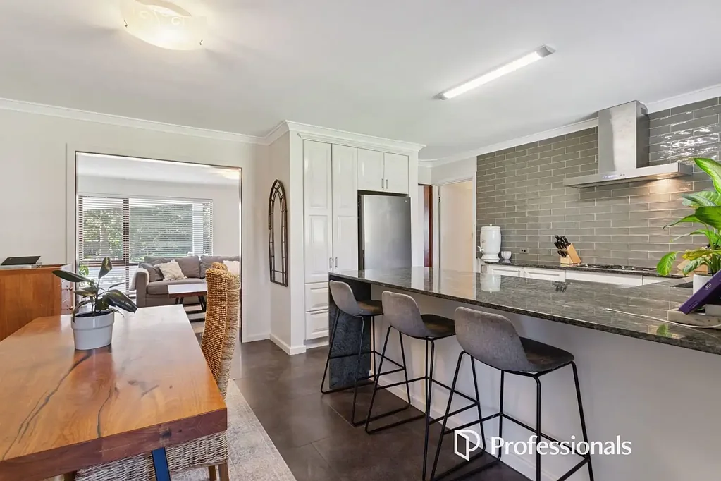 Kalamunda 3ਬੈੱਡਰੂਮ UNDER OFFER!!