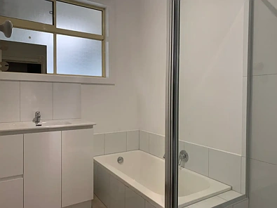 34 Emerald Drive, Springvale, VIC 3171, 3房, 1浴, House