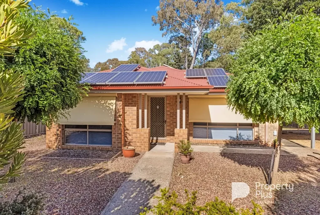 Harcourt 3 Bedroom Country Living