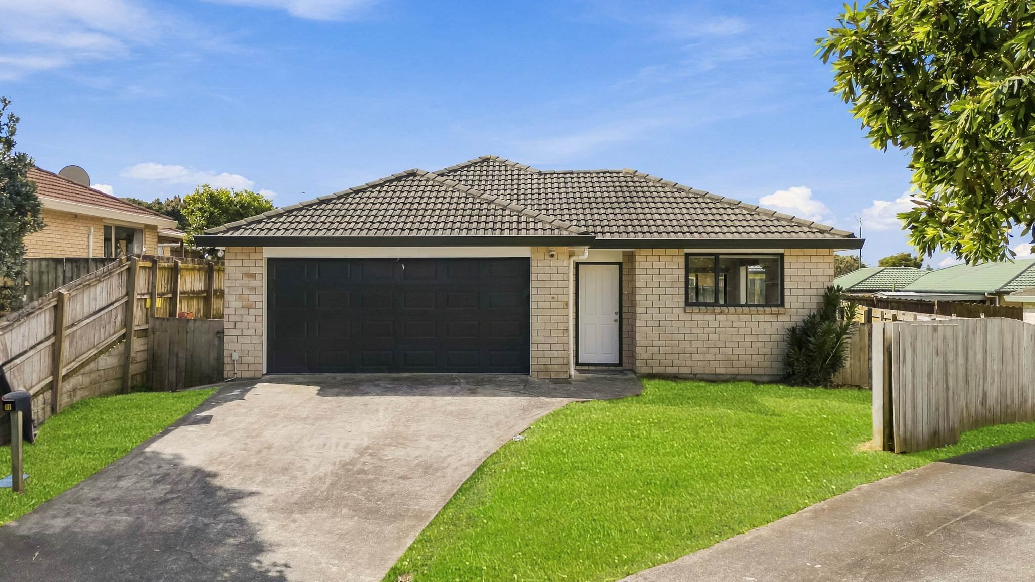 10 Piriti Place, Manurewa, photo 1