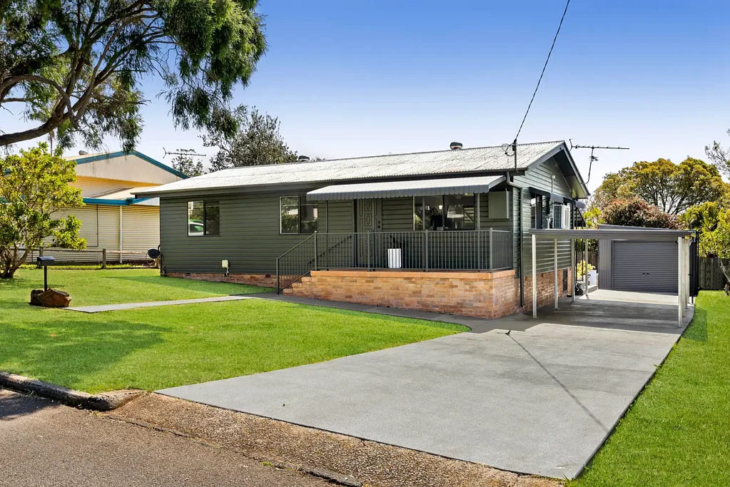 9 McNamara Street, Centenary Heights, QLD 4350