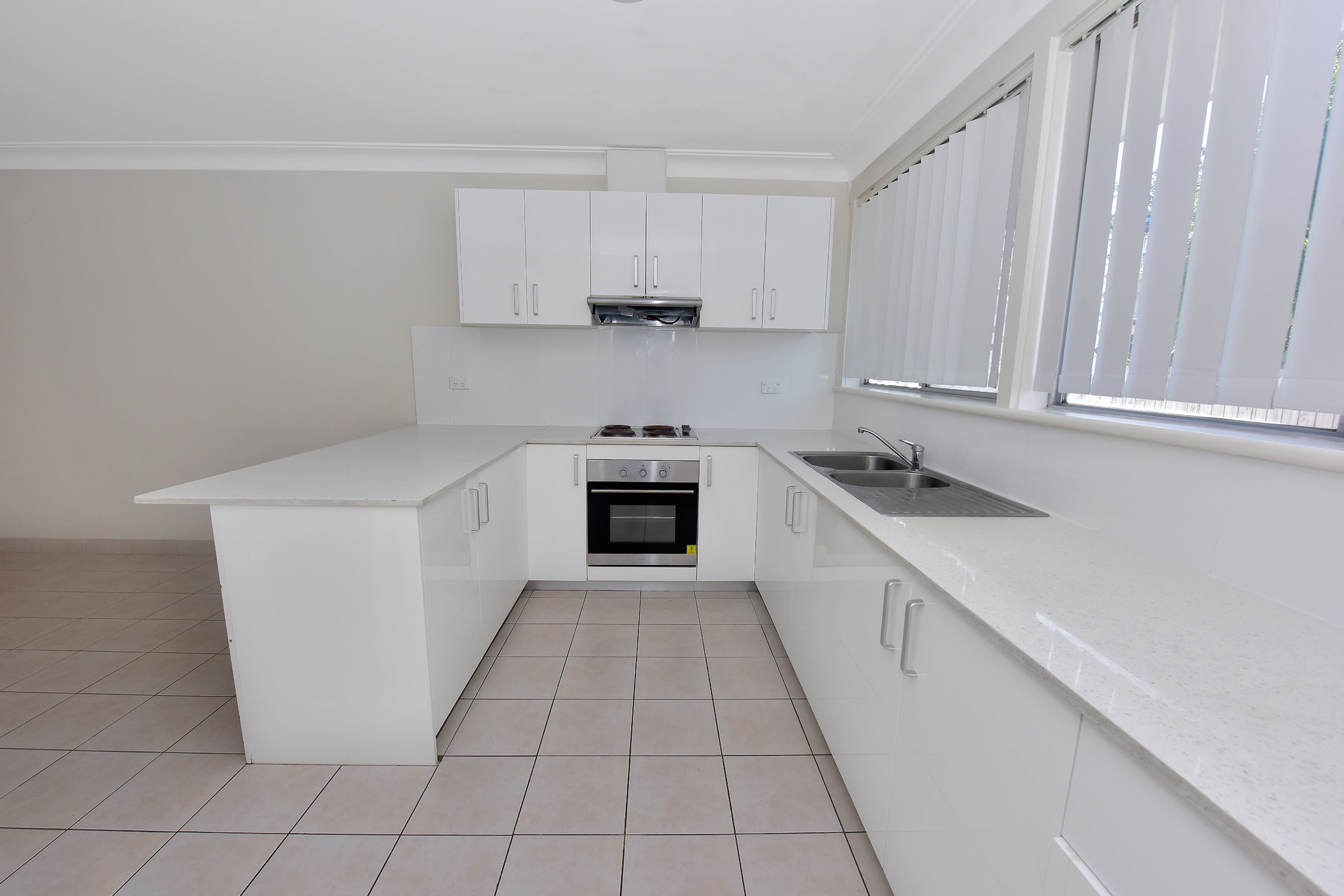 UNIT 3 32 WELLS ST, EAST GOSFORD NSW 2250, 0 રૂમ, 0 બાથરૂમ, Unit