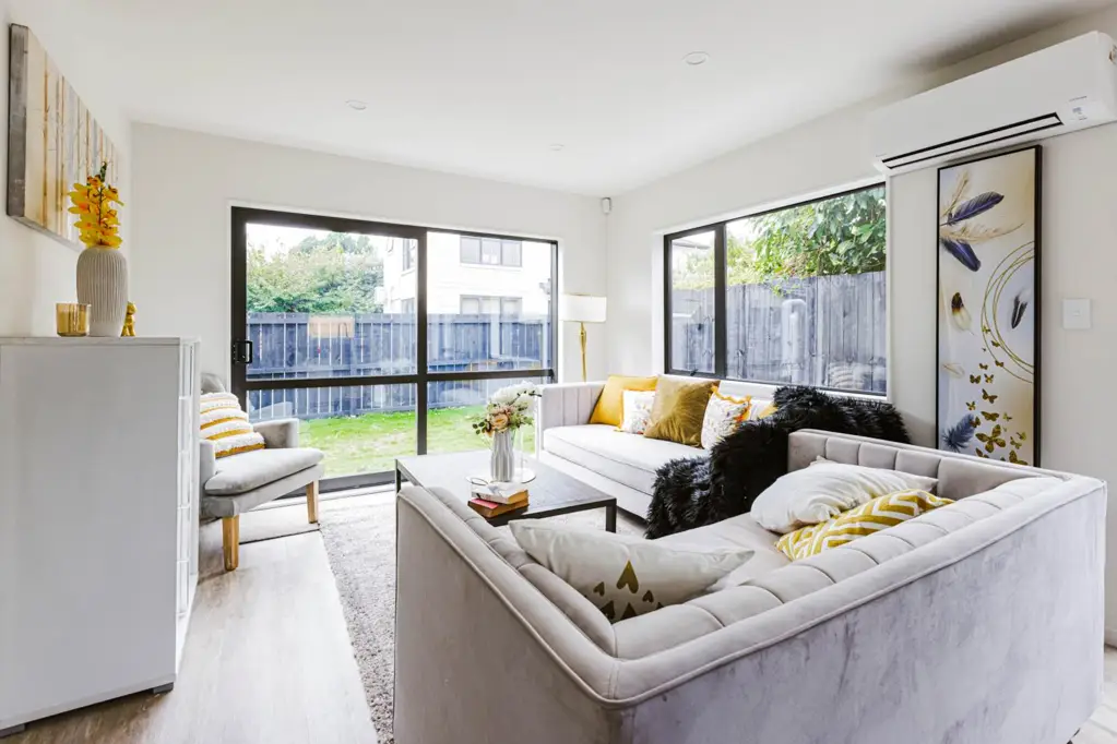 Papatoetoe 3部屋 All Offers Are Welcome