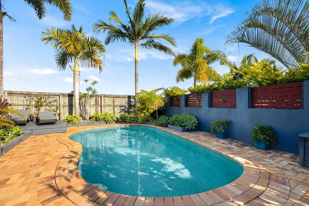 Bli Bli 4غرفة نوم EXCEPTIONAL FAMILY OASIS IN A PRIME LOCATION FEATURING DEDICATED SIDE ACCESS, SALTWATER POOL AND VERSATILE LIVING!!