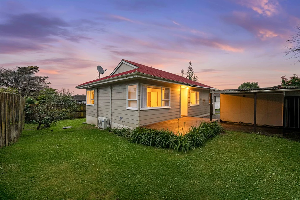 Wattle Downs 3房  Vacant & Must Be Sold!