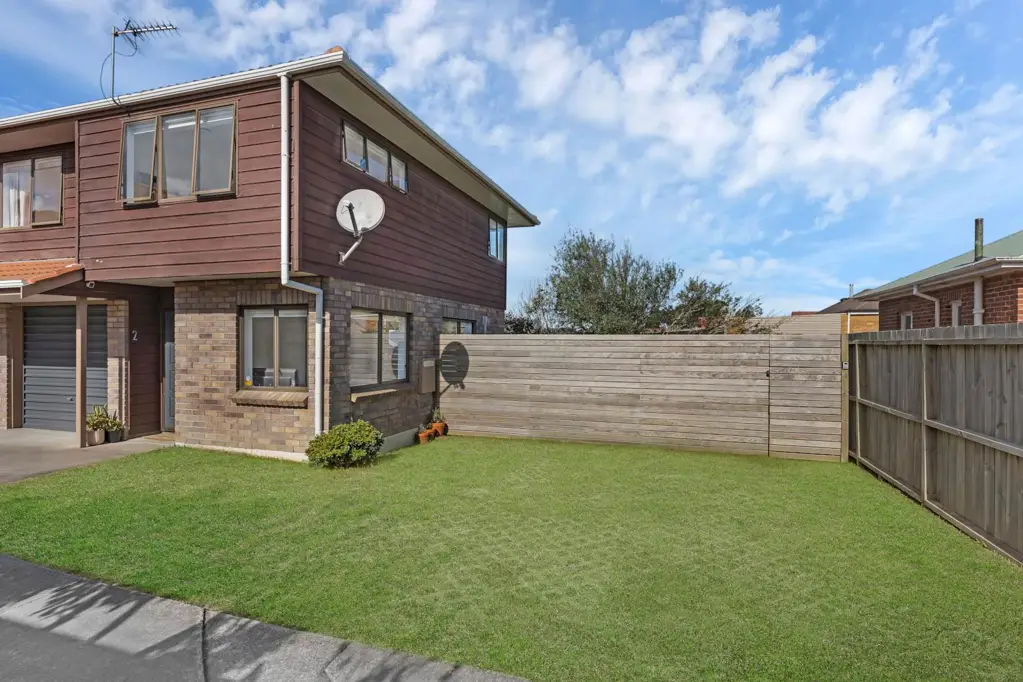 2/104 Blockhouse Bay Road, Avondale, Auckland City, Auckland