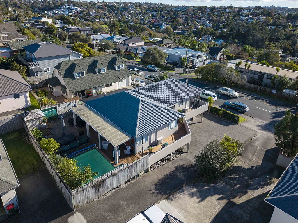 Rothesay Bay 5Kwarto Large Family Home in Sought-After School Zone
