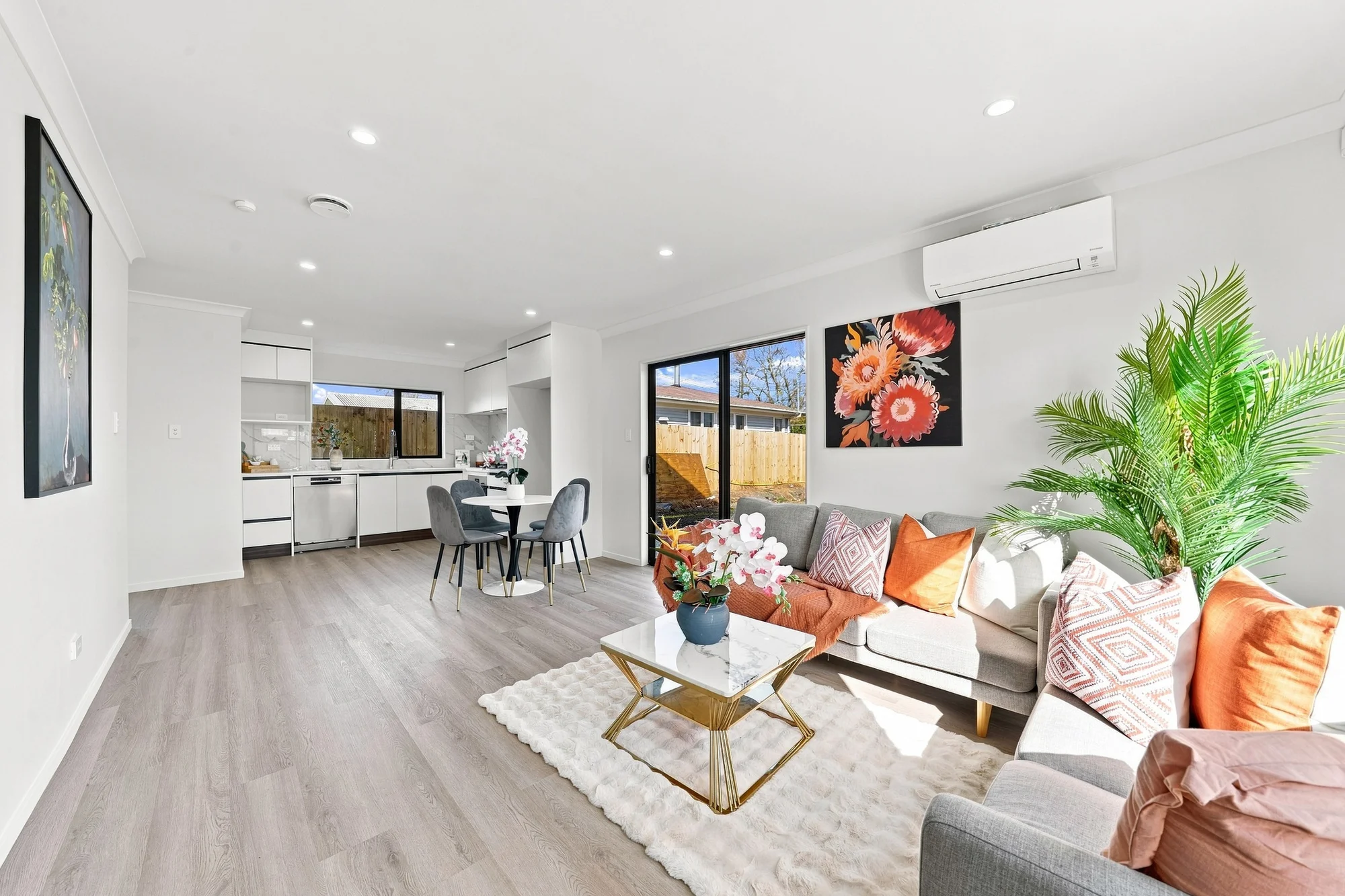 Takanini 4 Bedroom Brand New, Modern & Exceptionally Convenient