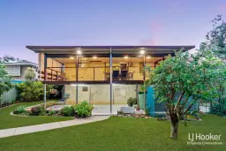 2 York Court, Albany Creek