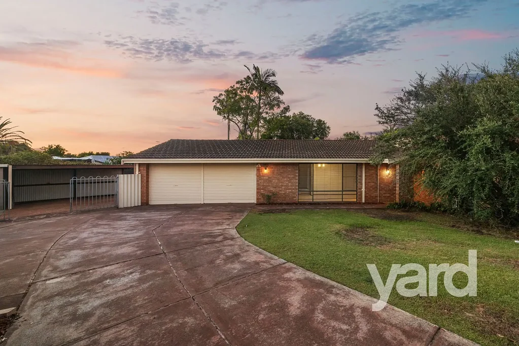 15 Rolland Court, Leeming, WA 6149