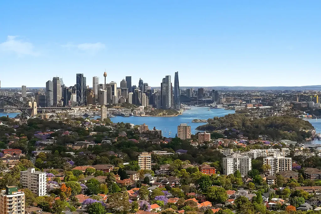 Remarkable Two Bedroom Apartment with Breath-taking Sydney Harbour Views